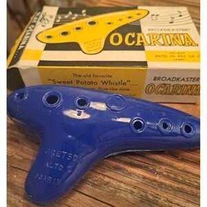 Vintage Ocarina Roadkaster Flute Instrument Plastic Blue Made in USA